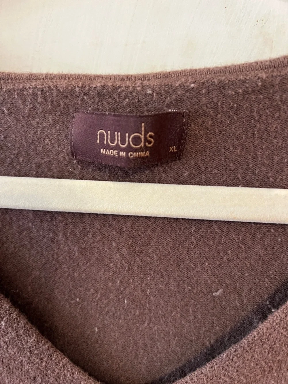 Nuuds Brown V-Neck Sweater XL Oversized Soft Knit Casual - Picture 3 of 14
